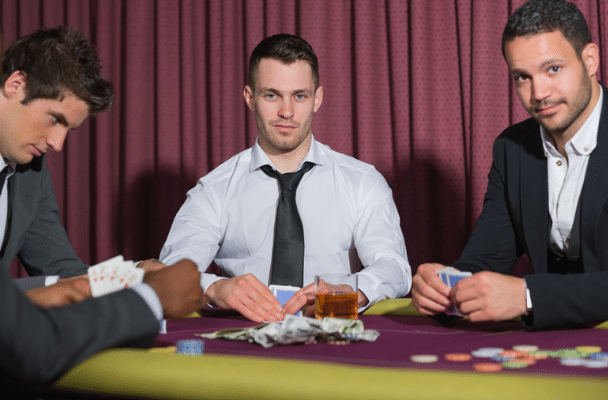 hiểu rõ vị trí Cut Off khi chơi poker